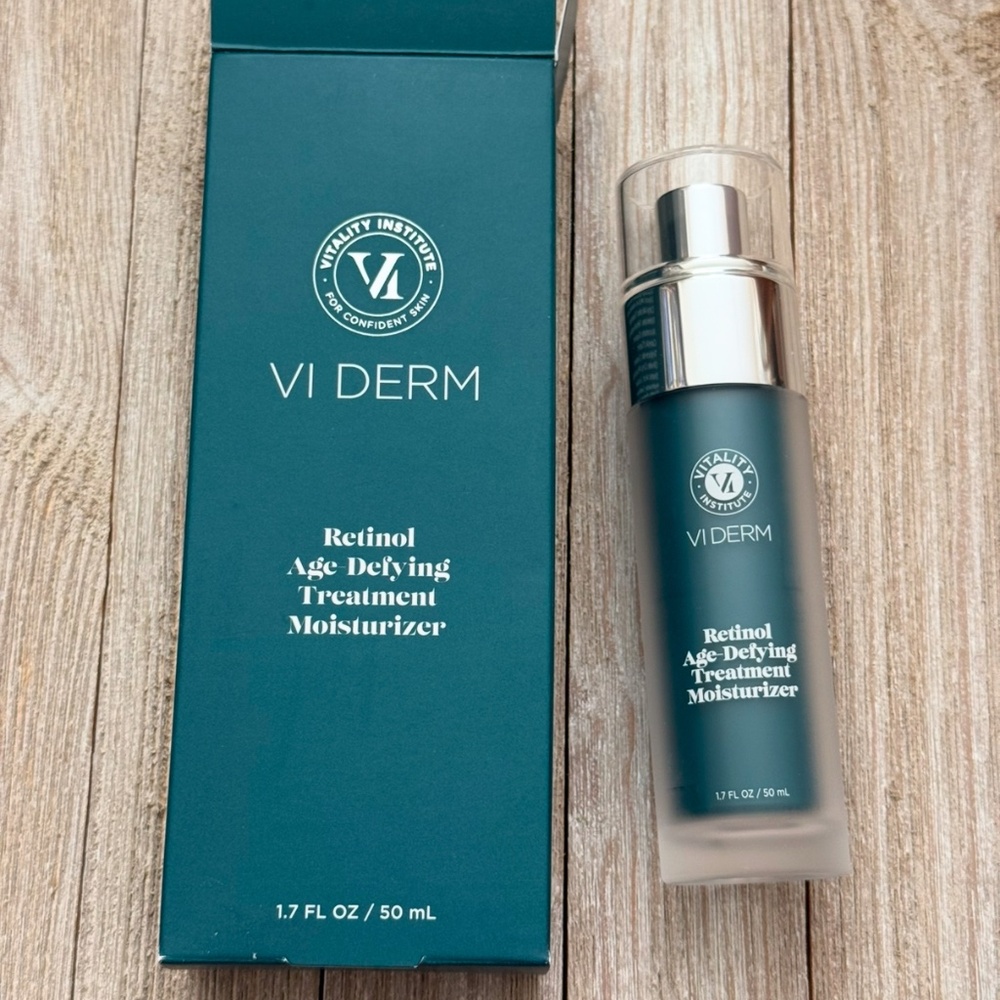 NIB VI DERM Retinol Age Defying Moisturizer 1.7oz